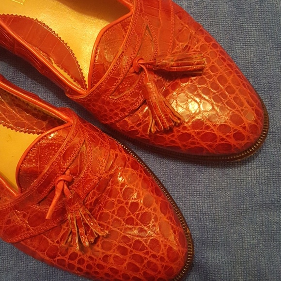 Shoes - Picture 4 of 4